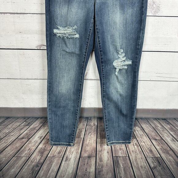 Judy Blue Jeans Womens 28 Blue Straight Slim Fit Distressed Stretch - Picture 2 of 15